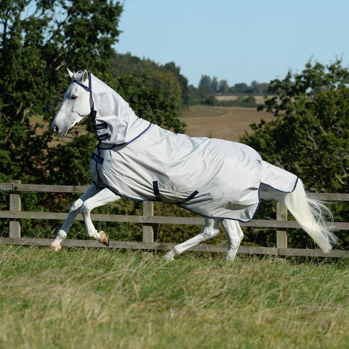 Bucas Sun Shower Combi Neck Greenhawk Equestrian Sport