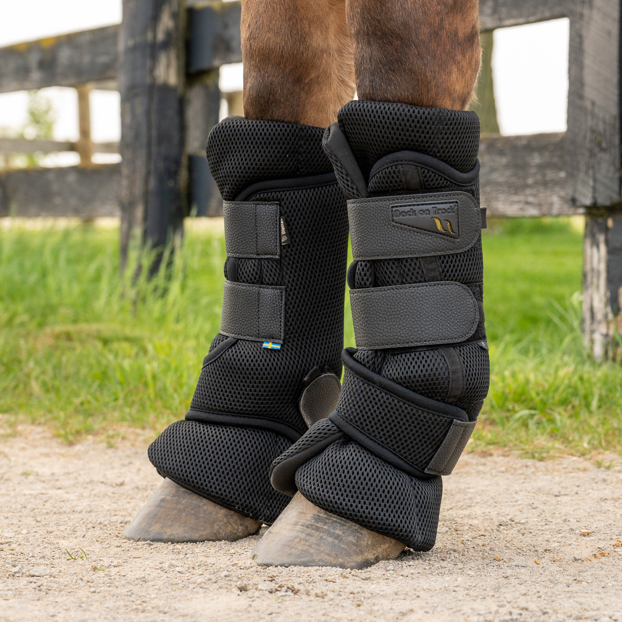 Bandages Airflow Quick Wraps Back on Track