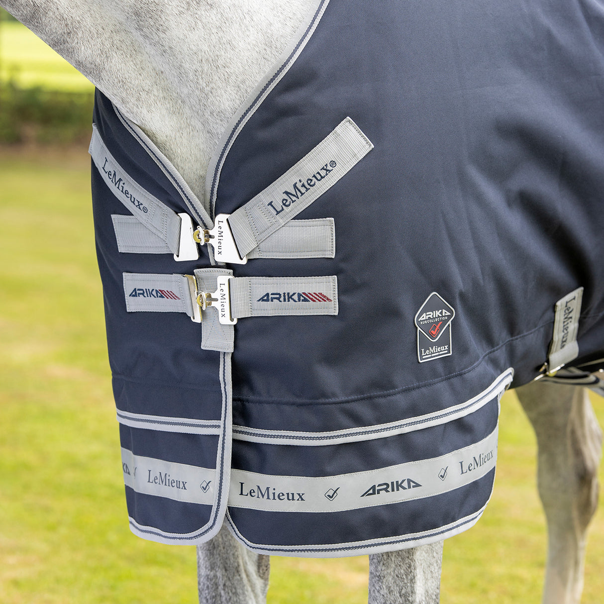 Couverture de pluie Featherweight LeMieux Arika 0 g