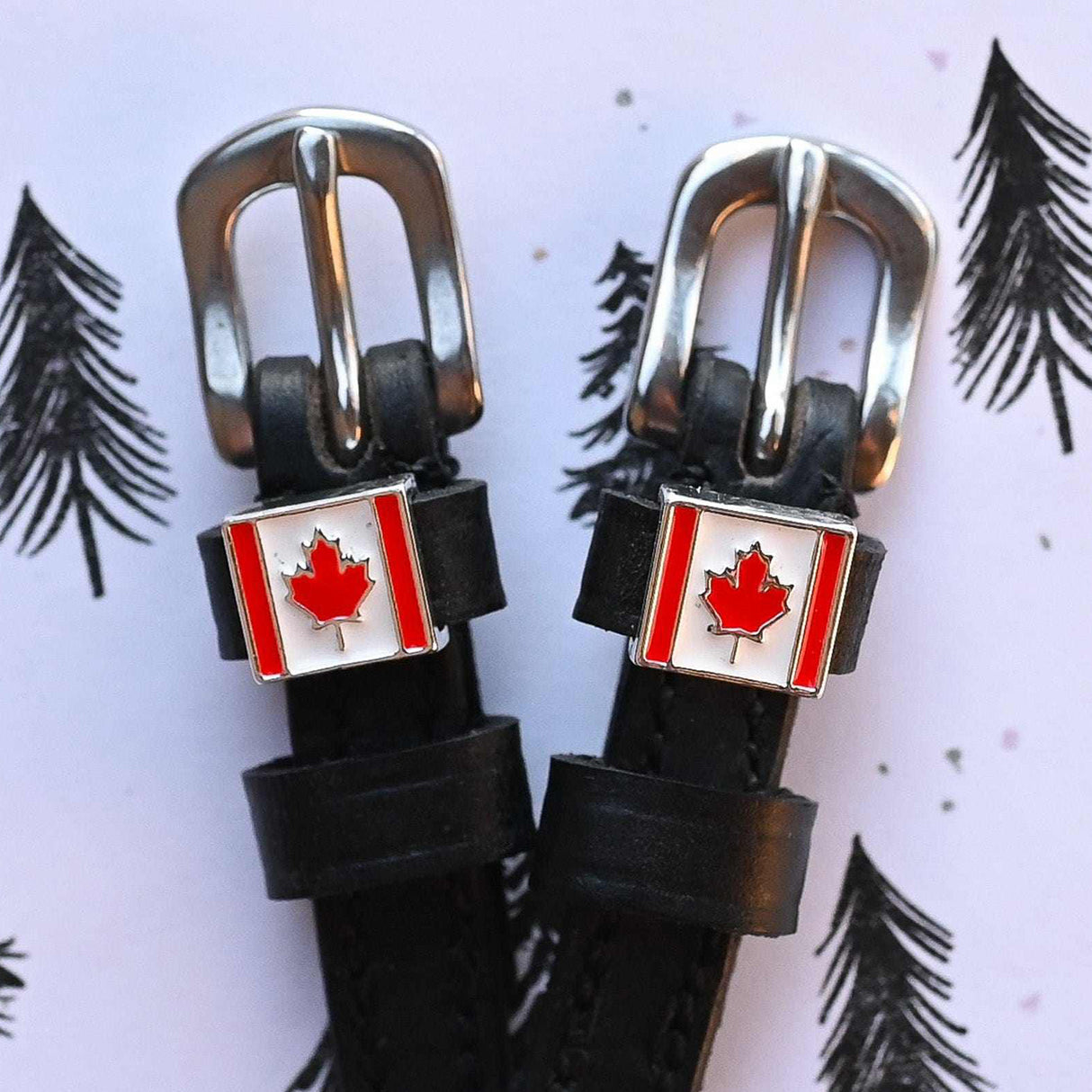 Sangles d'éperons Mane Jane avec drapeau du Canada