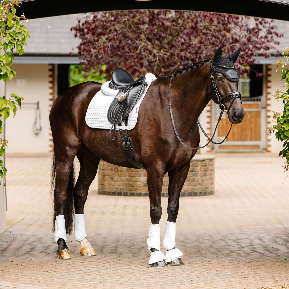 Tapis carré de dressage en daim LeMieux