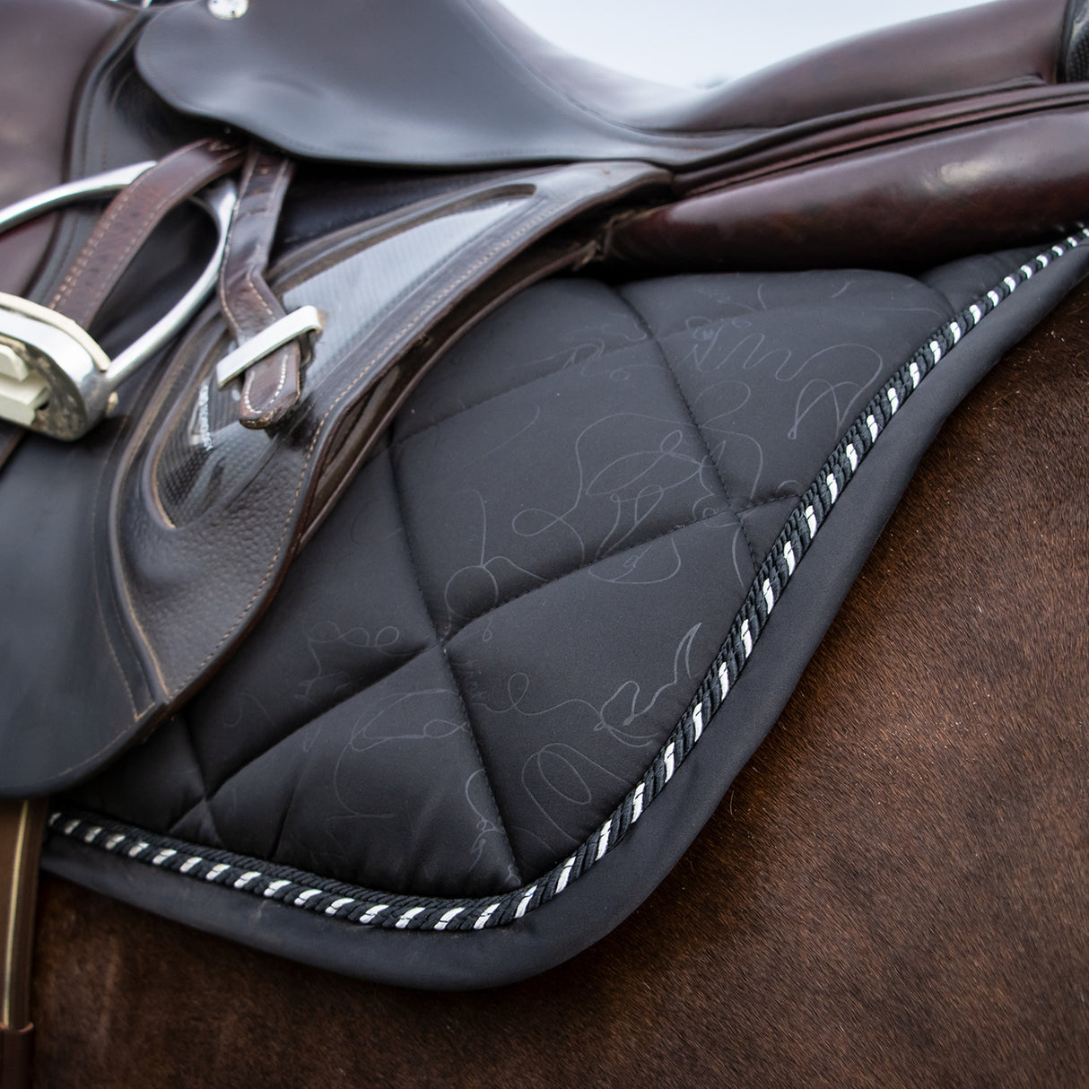 Shedrow Onyx Saddle Pad