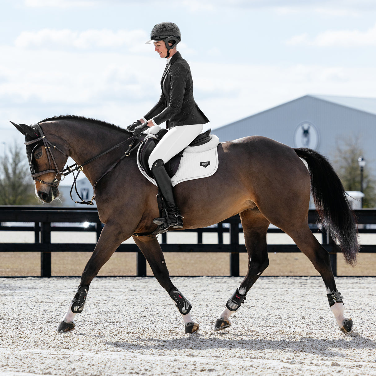 LeMieux Puissance Suede Close Contact Saddle Pad