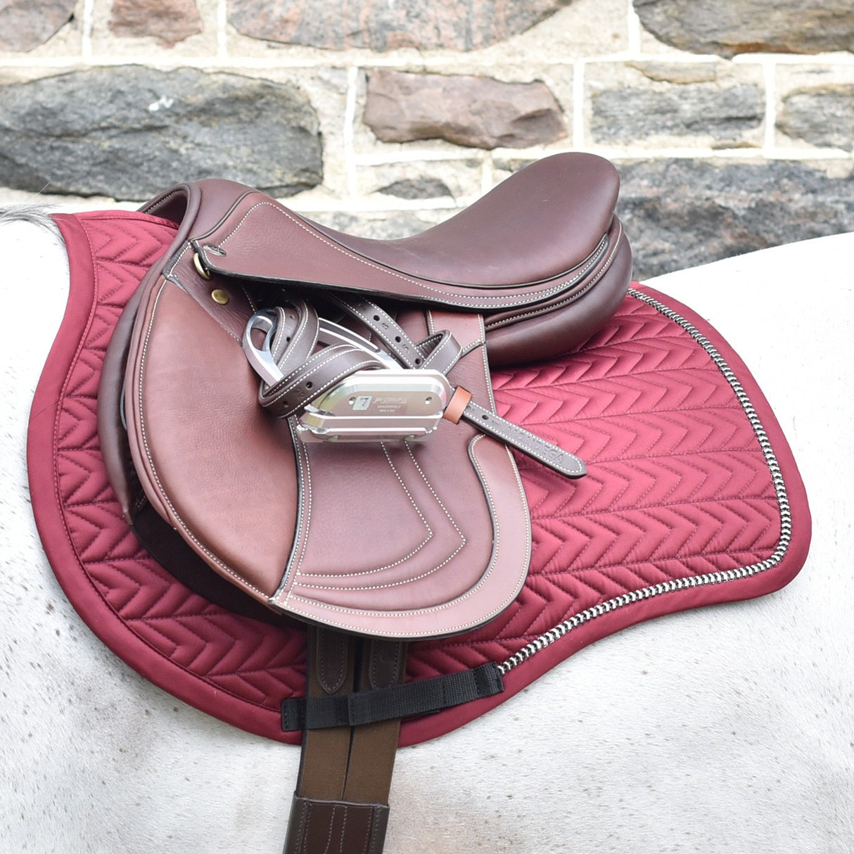 Tapis de selle Shedrow Saber