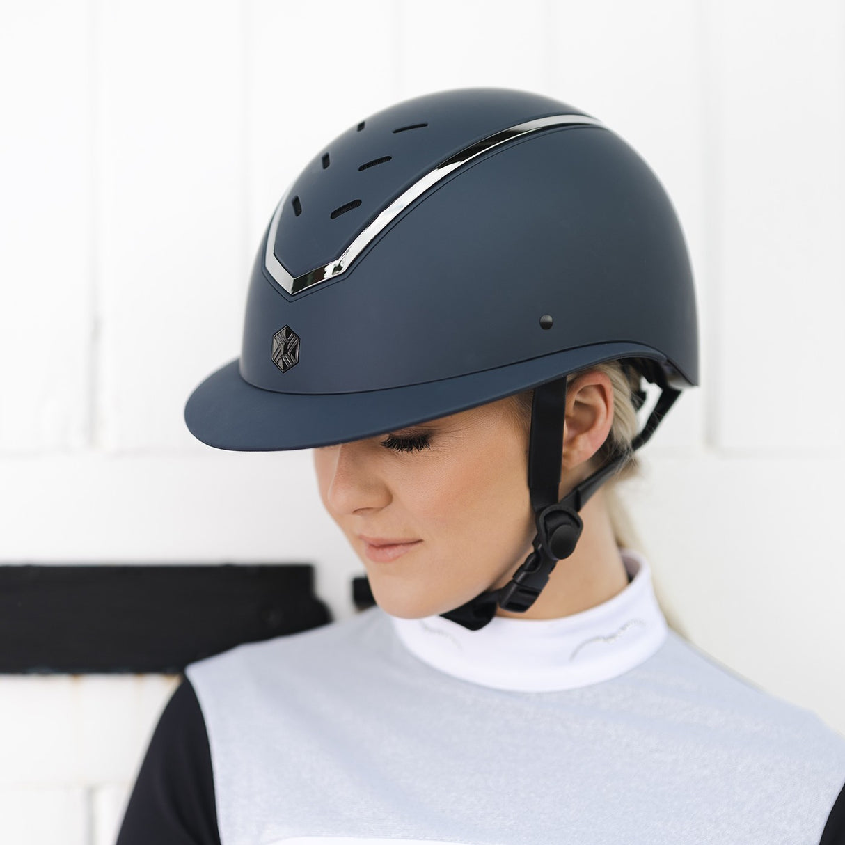 Casque à large bord Charles Owen Kylo