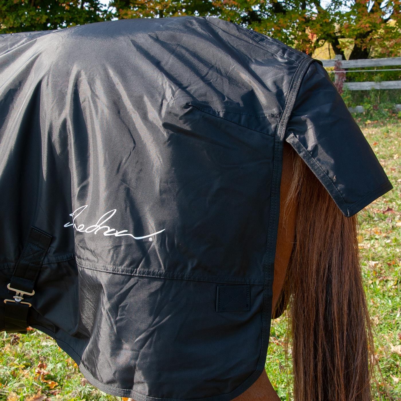 Couverture de pluie isolée Shedrow