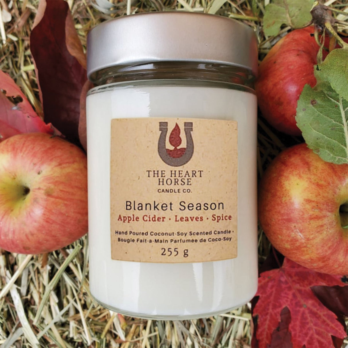Bougie de saison des couvertures de Heart Horse Candle Co.