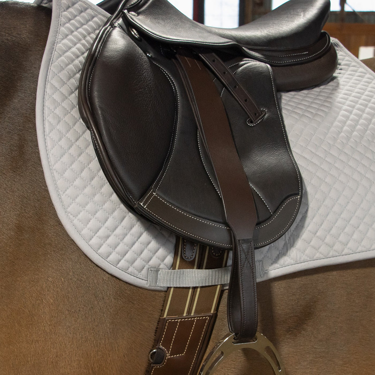 Val du Bois Wide Stirrup Leathers