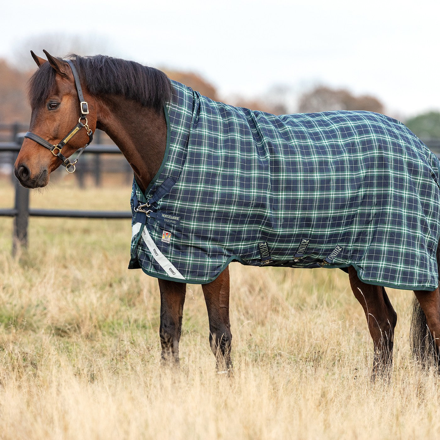 Rhino Wug Medium Vari-Layer Turnout Blanket 250 g