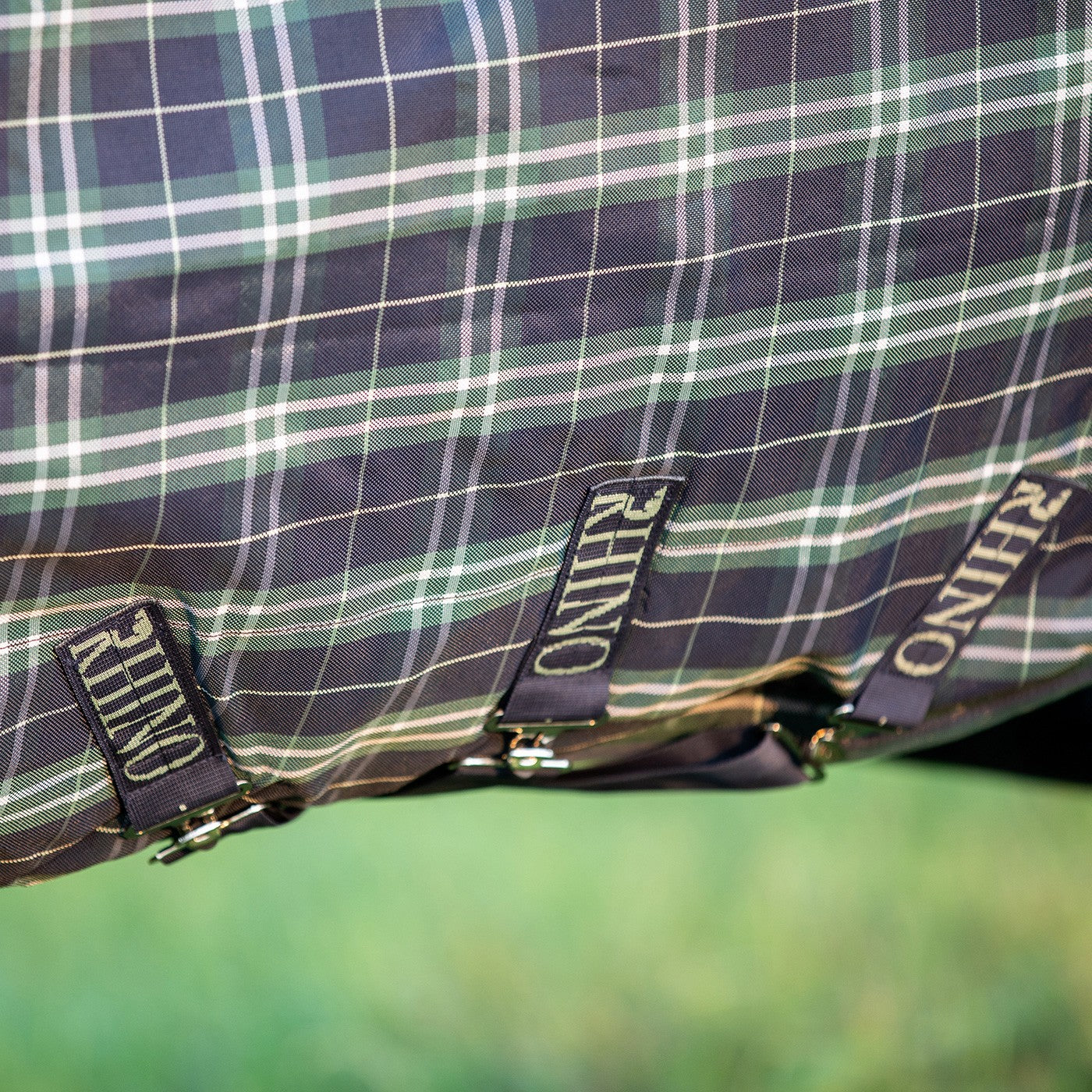 Rhino Wug Medium Vari-Layer Turnout Blanket 250 g