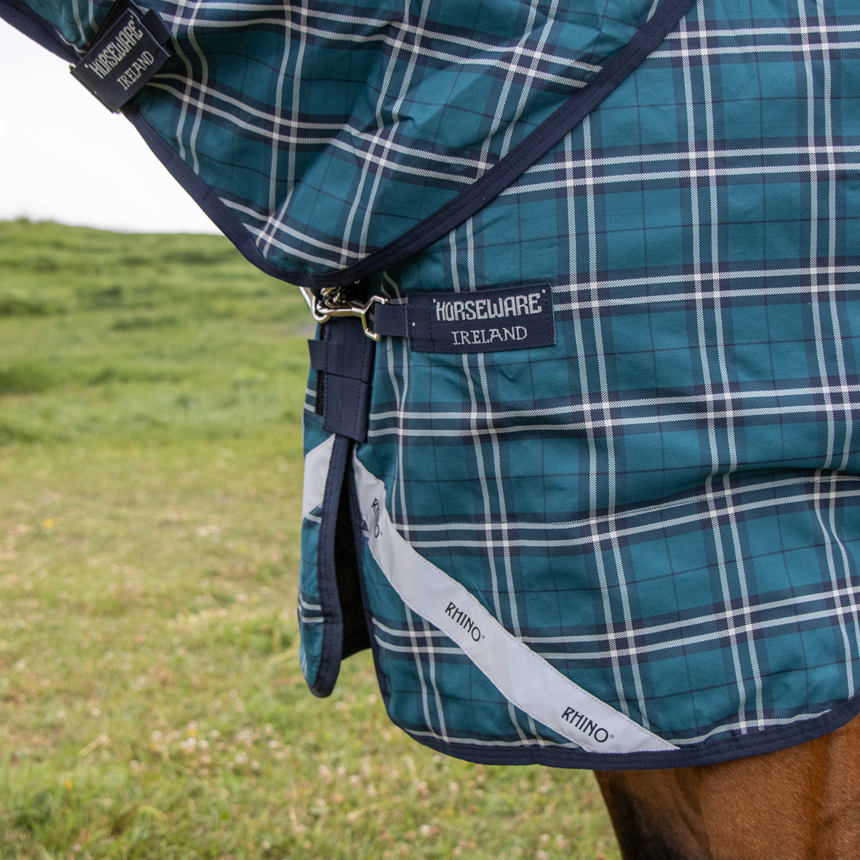 Couverture d'extérieur Greenhawk Rhino Plus Lite 0 g