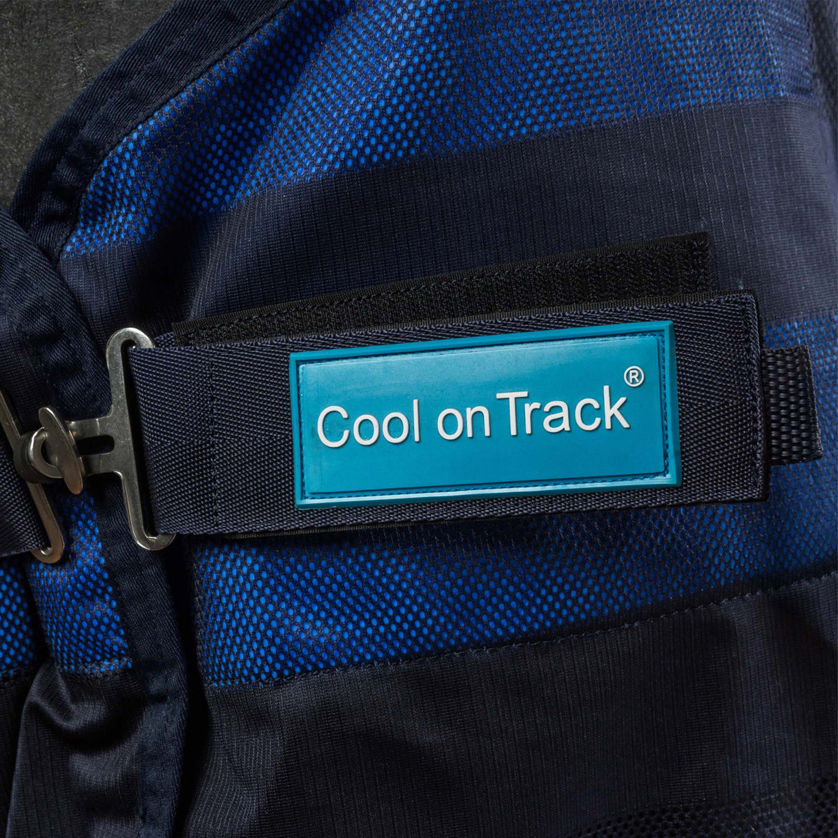 Couverture pour cheval Back on Track Cool on Track