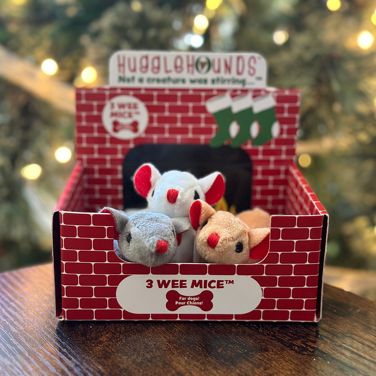 Hugglehounds Not A Creature Was Stirring Gift Pack