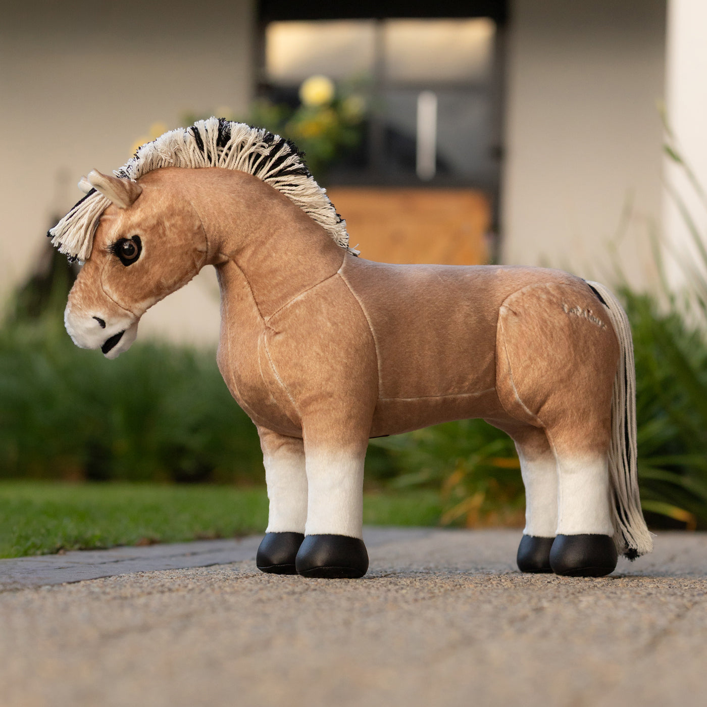 LeMieux Toy Pony Oskar – Greenhawk Equestrian Sport