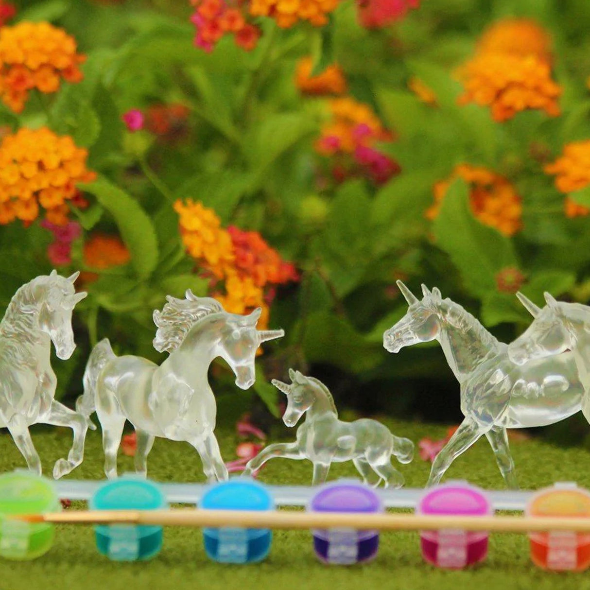 Breyer Stablemates Suncatcher Paint & Play Assorted Unicorn
